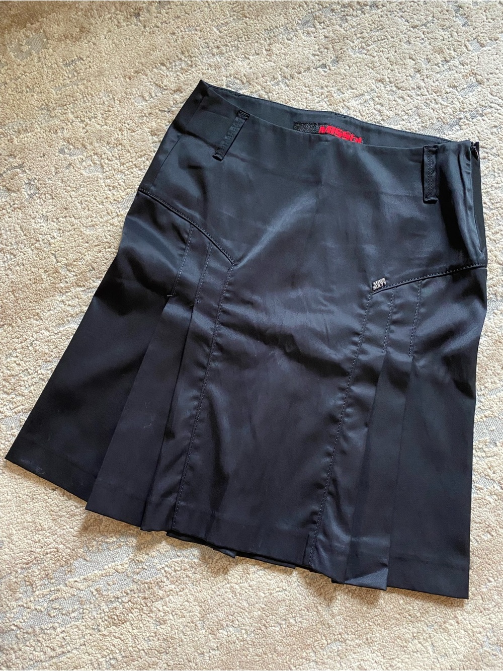 Miss Sixty Vintage Via Roma Black Pleated Pencil Skirt Made in Italy 90s: Medium